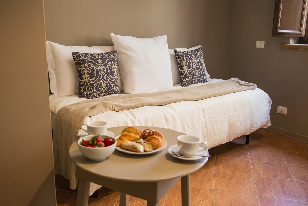 B&B Palazzo Bibirria Агридженто Экстерьер фото